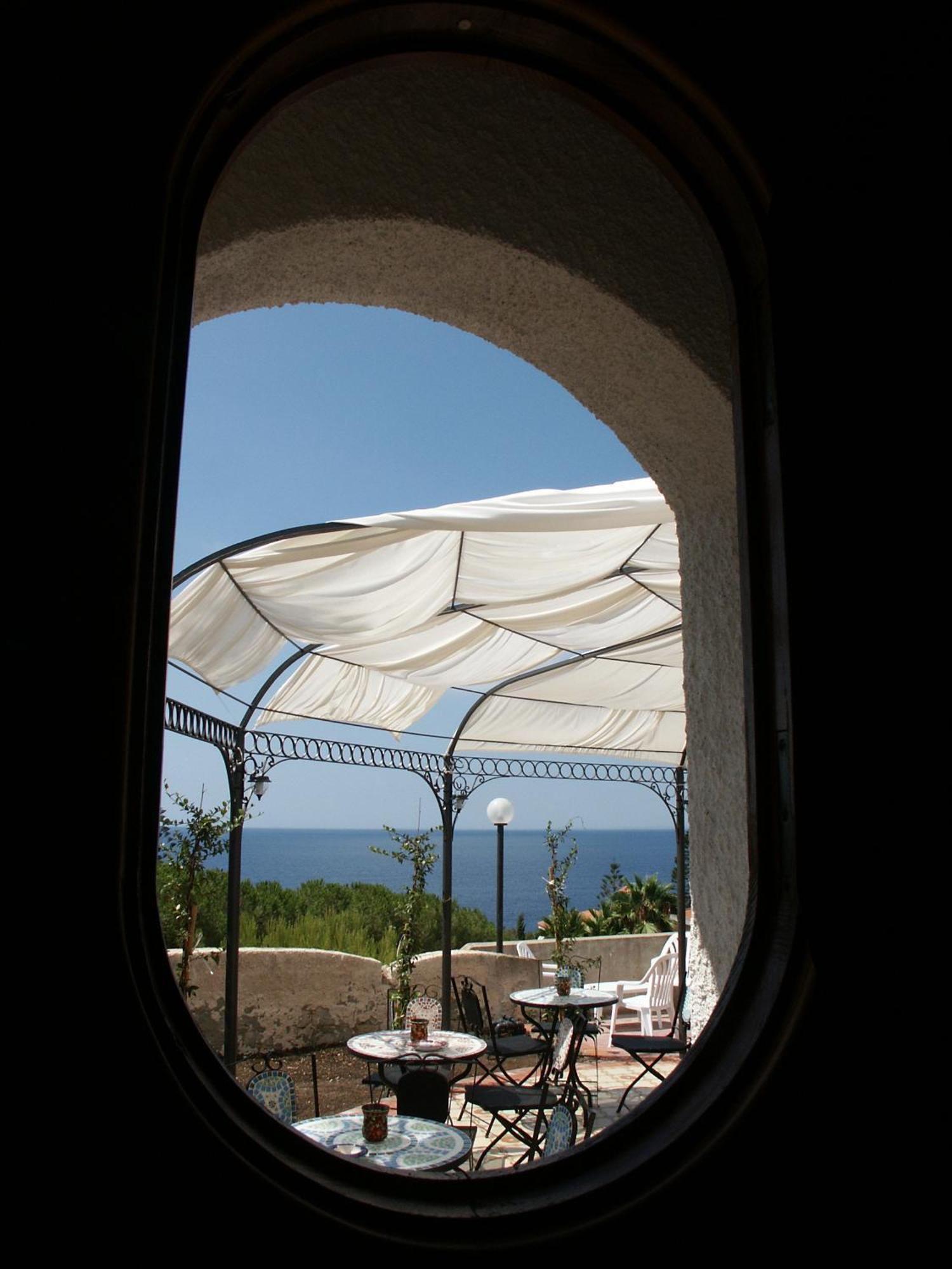 Terrazza Sul Plemmirio Bed & Breakfast Siraküza Dış mekan fotoğraf